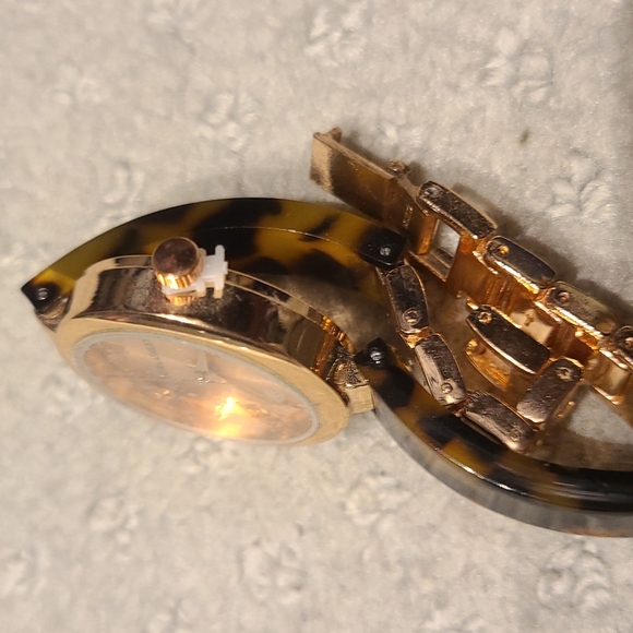 Laura Ashley Rose Gold Leopard Print Skinny Watch - Picture 4 of 8